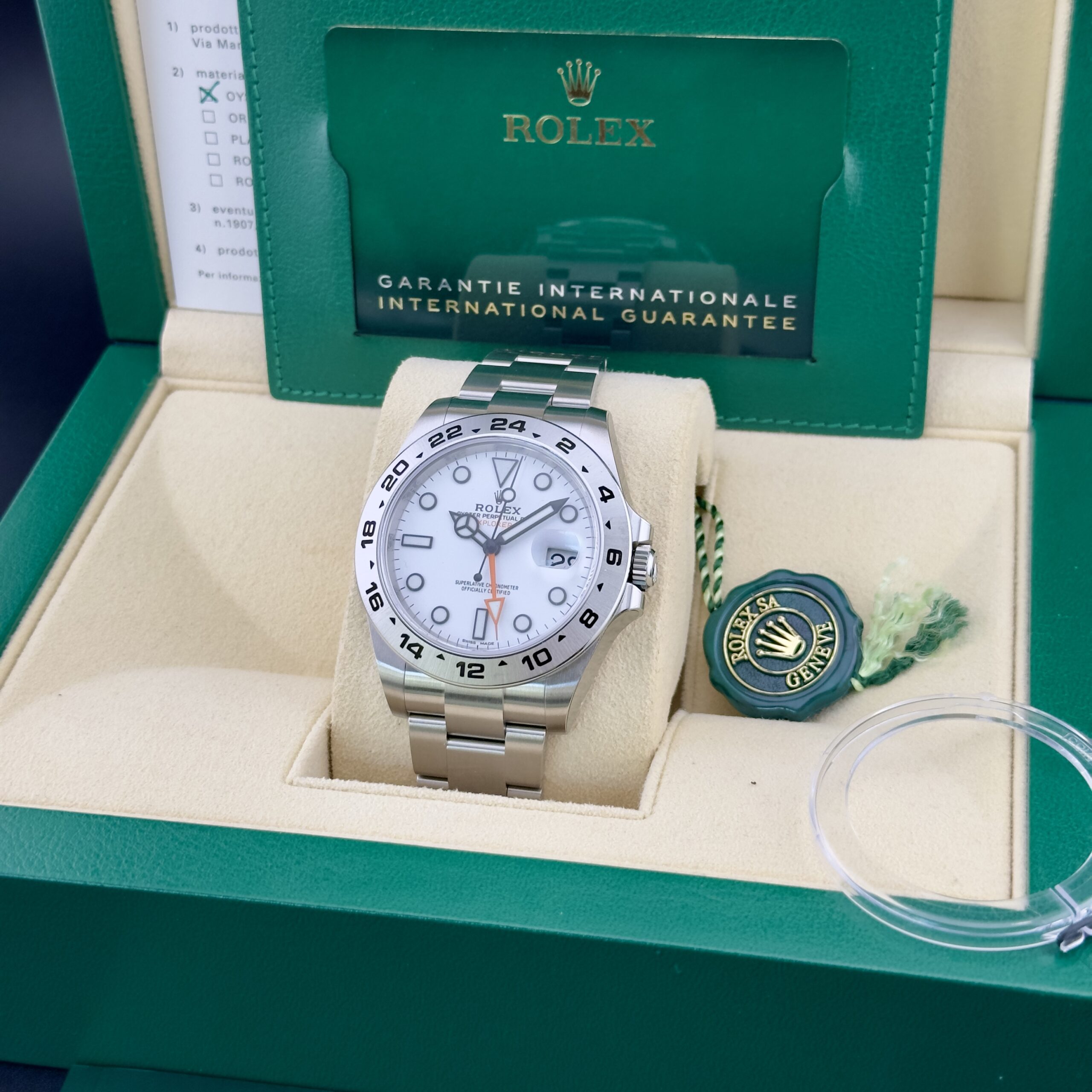 Rolex Explorer II ref. 216570 N.O.S - immagine 6